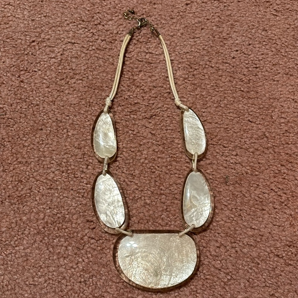 Statement necklace